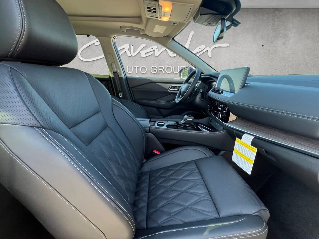 New 2026 Deep Ocean Blue Pearl Nissan Platinum image 25