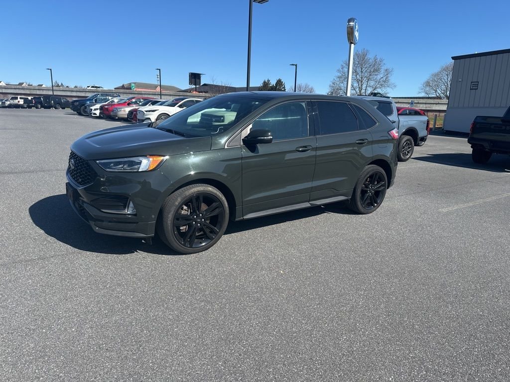 2022 Ford Edge ST