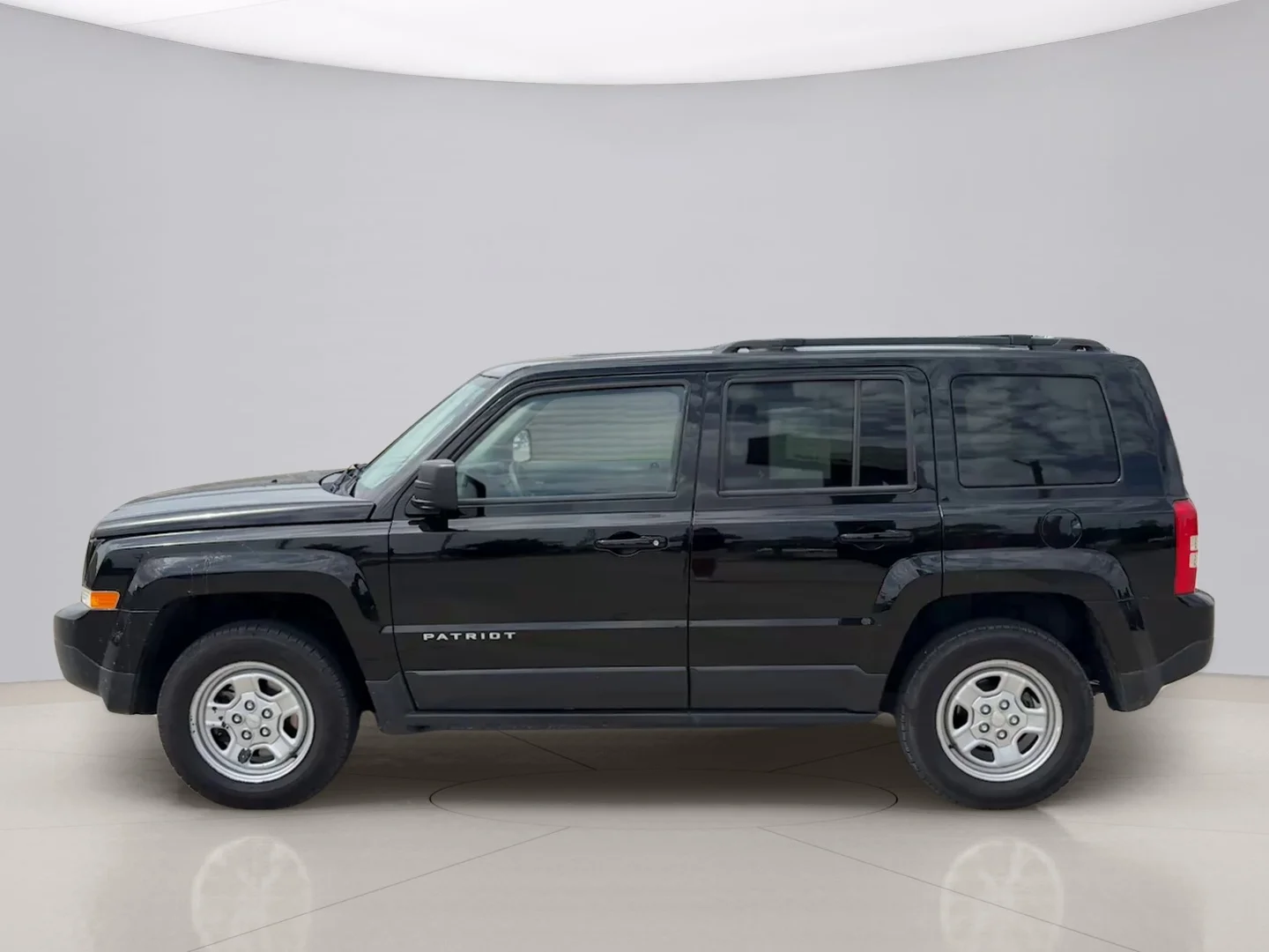 Used 2016 Black Jeep SPORT 4WD image 2