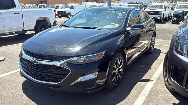 2023 Chevrolet Malibu RS - Photo 1