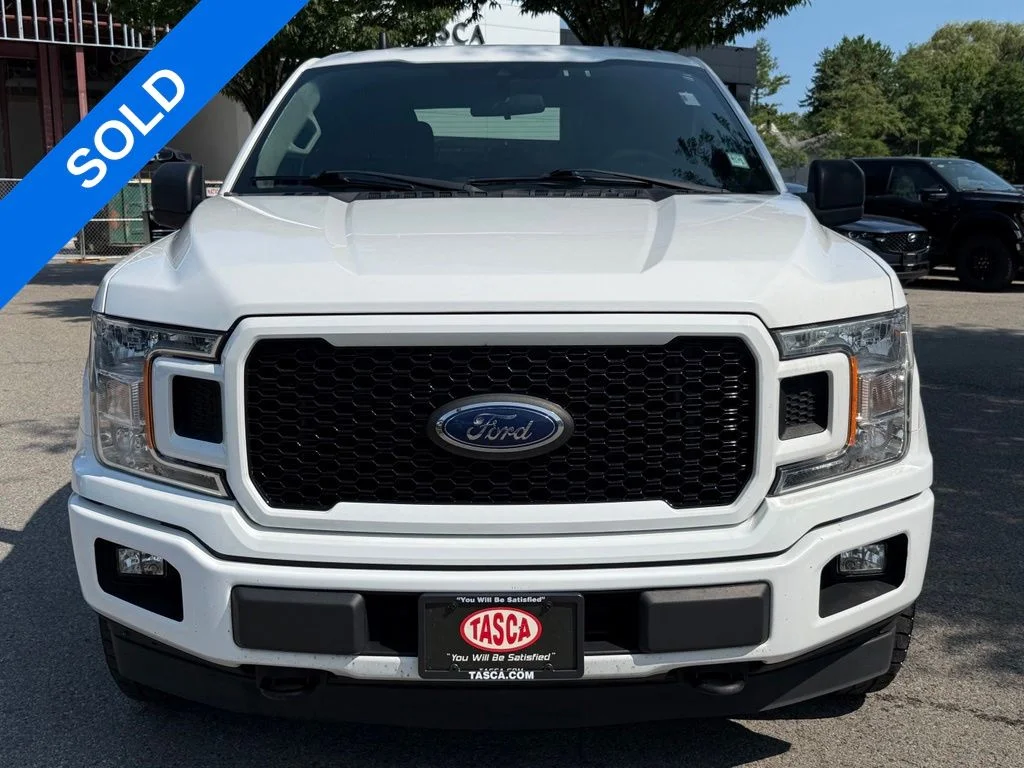 Used 2020 White Ford XL image 3