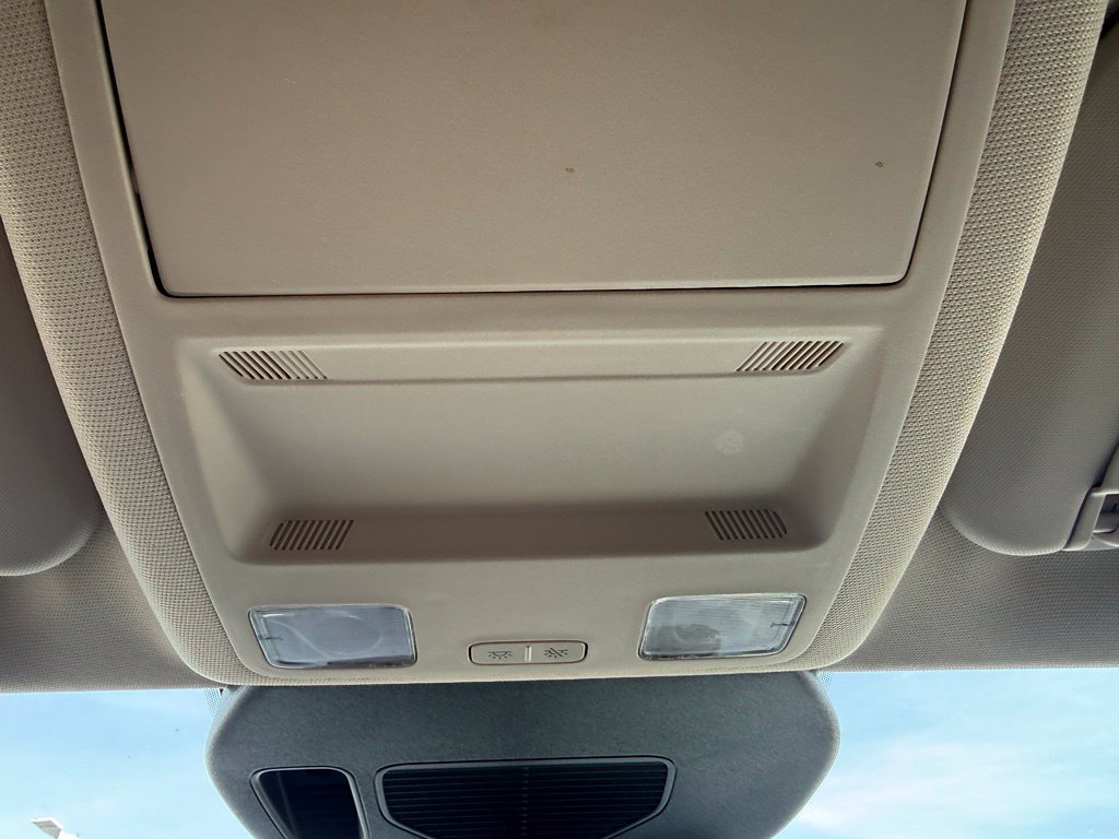 Used 2020 White Ford SE image 13