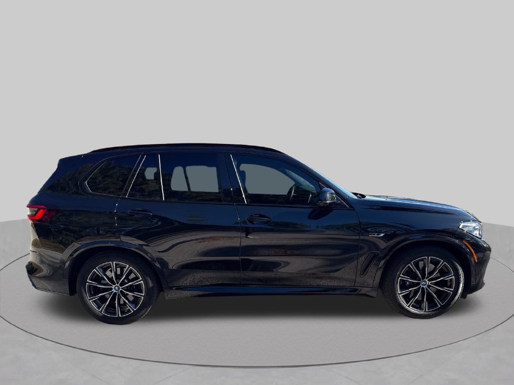 Used 2023 Black BMW xDrive45e image 7