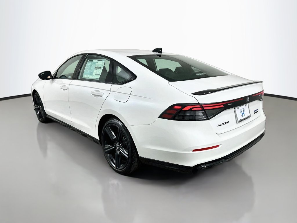 New 2026 Platinum White Pearl Honda Sport-L image 7