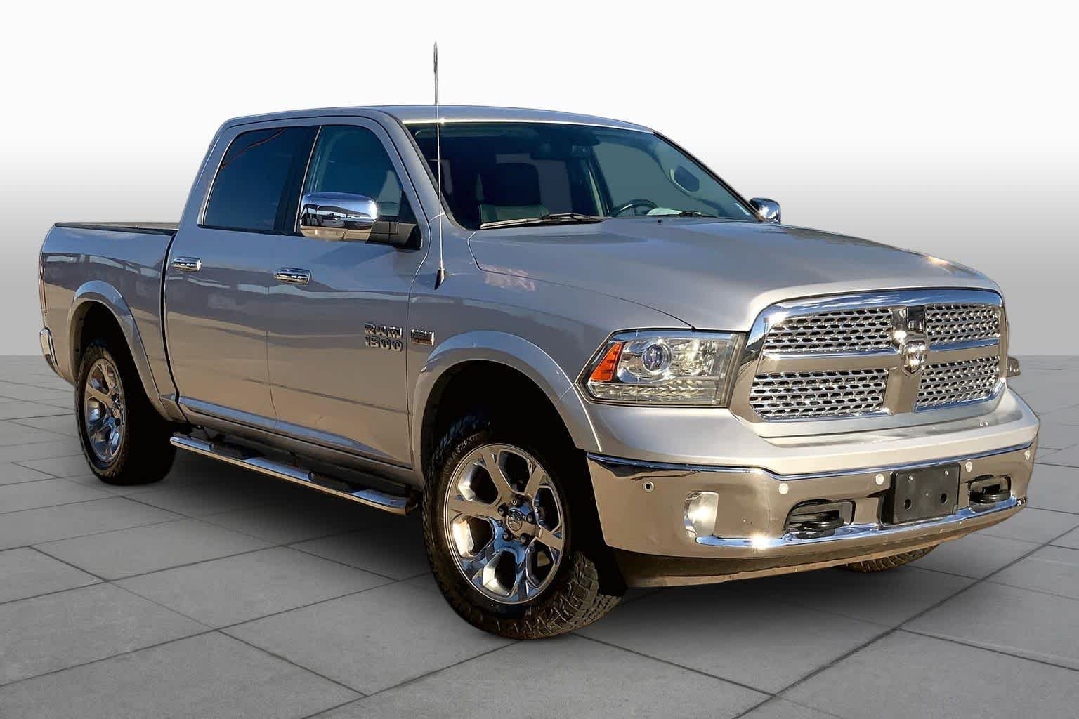 Used 2017 Bright Silver Metallic Clearcoat Ram Laramie image 3