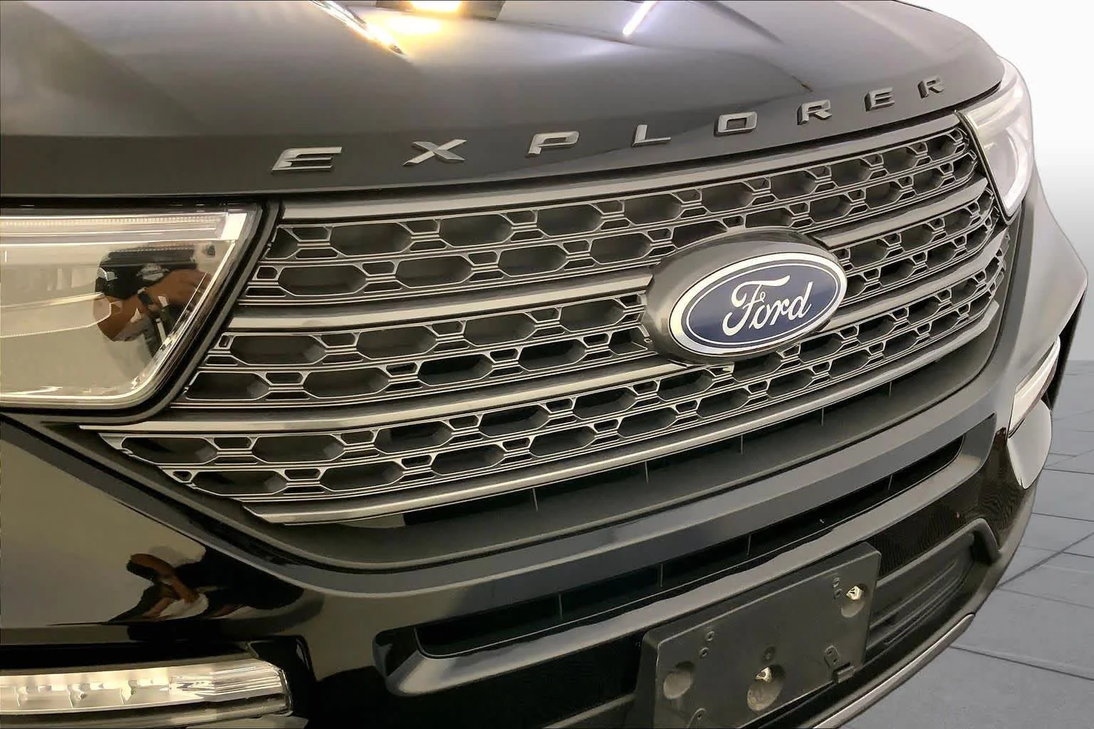 Used 2022 Agate Black Ford XLT image 32