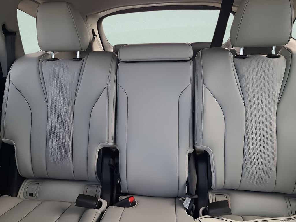 New 2026 Solar Silver Metallic Acura Technology Package image 5