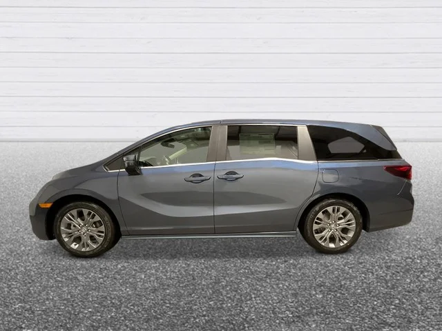 New 2026 Smoke Blue Pearl Honda Touring image 3