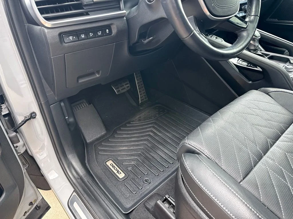Used 2024 Gray Kia SX X-Line image 29