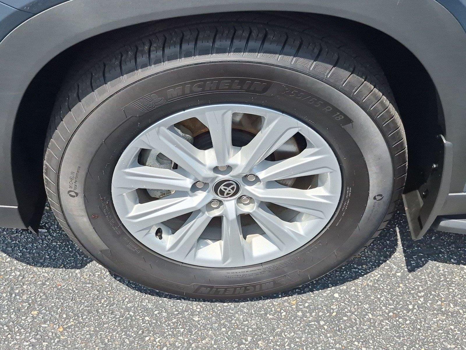 Used 2026 Storm Cloud Toyota Hybrid XLE image 10
