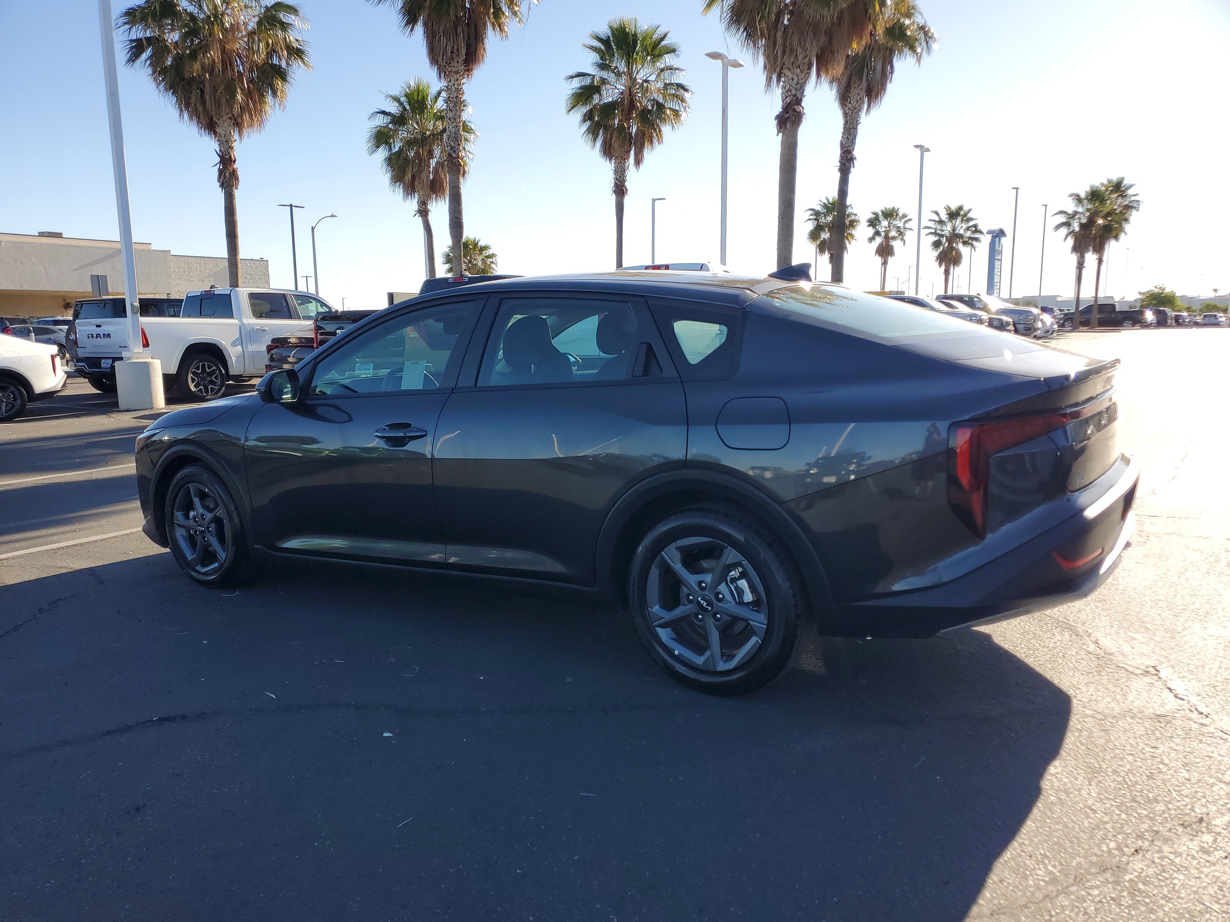 Used 2025 Gray Kia LXS image 5