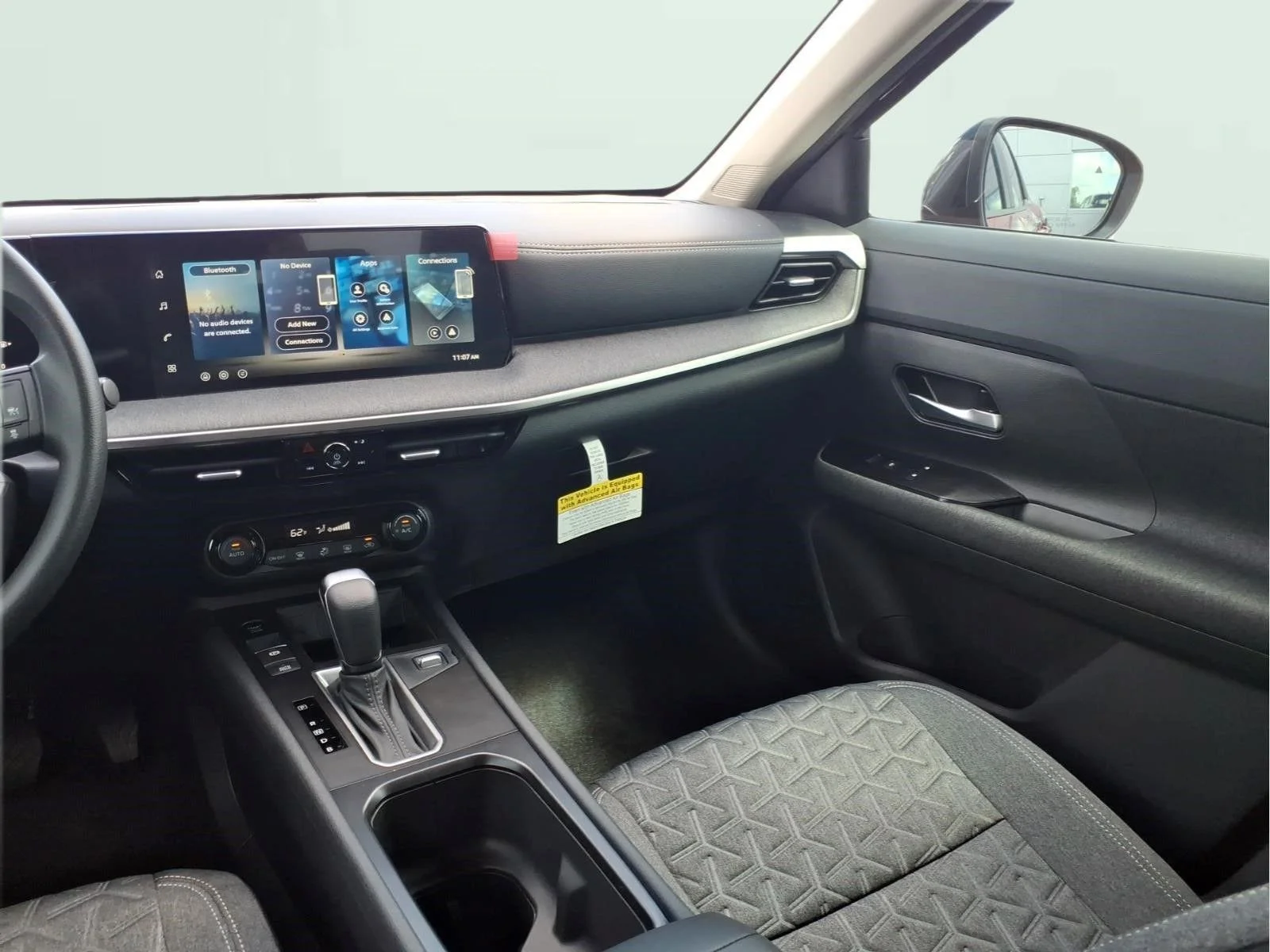 2026 Nissan KICKS SV - Photo 9