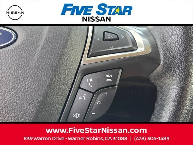 Used 2023 Silver Ford SEL image 26