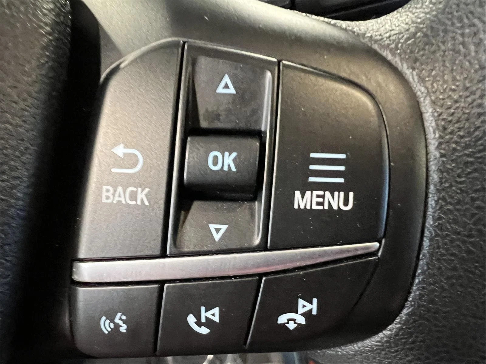 Used 2023 Oxford White Ford XLT image 21