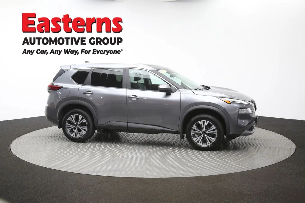 Used 2023 Gray Nissan SV image 47