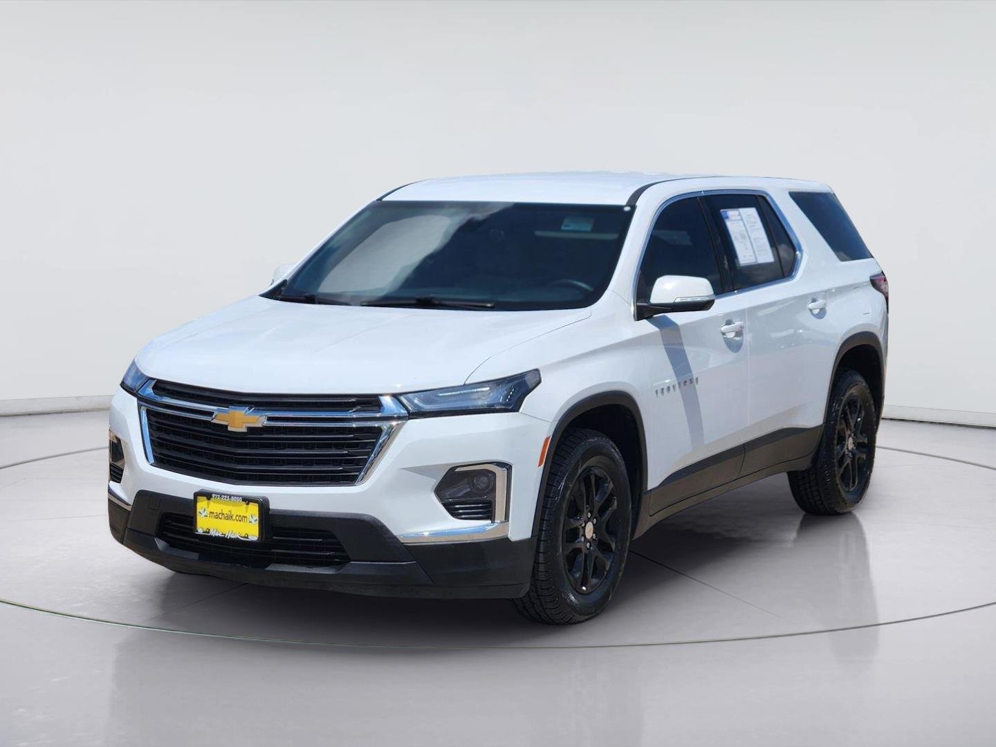 Used 2024 Summit White Chevrolet LS image 3