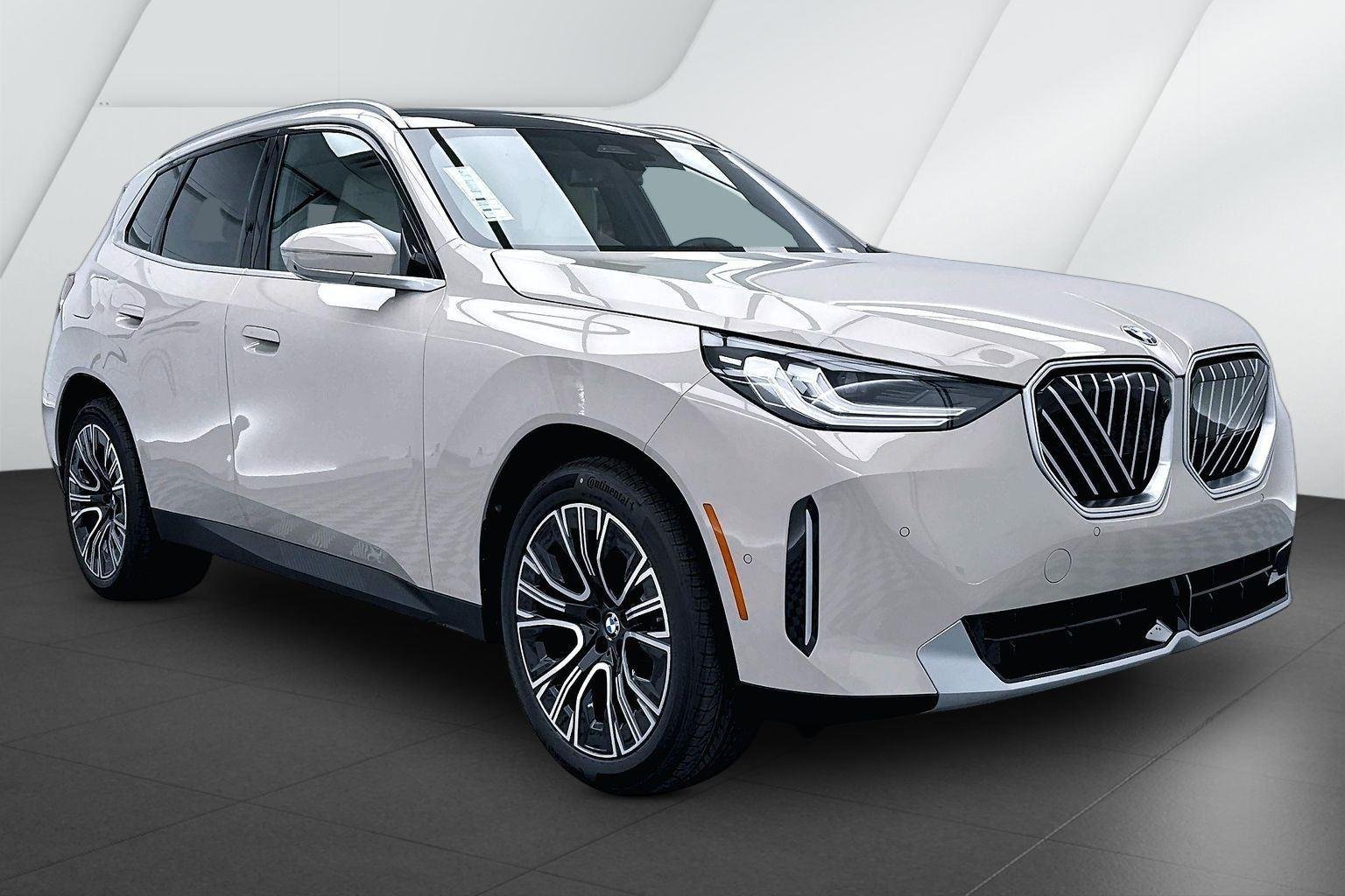 2026 BMW X3 30 XDRIVE's photo