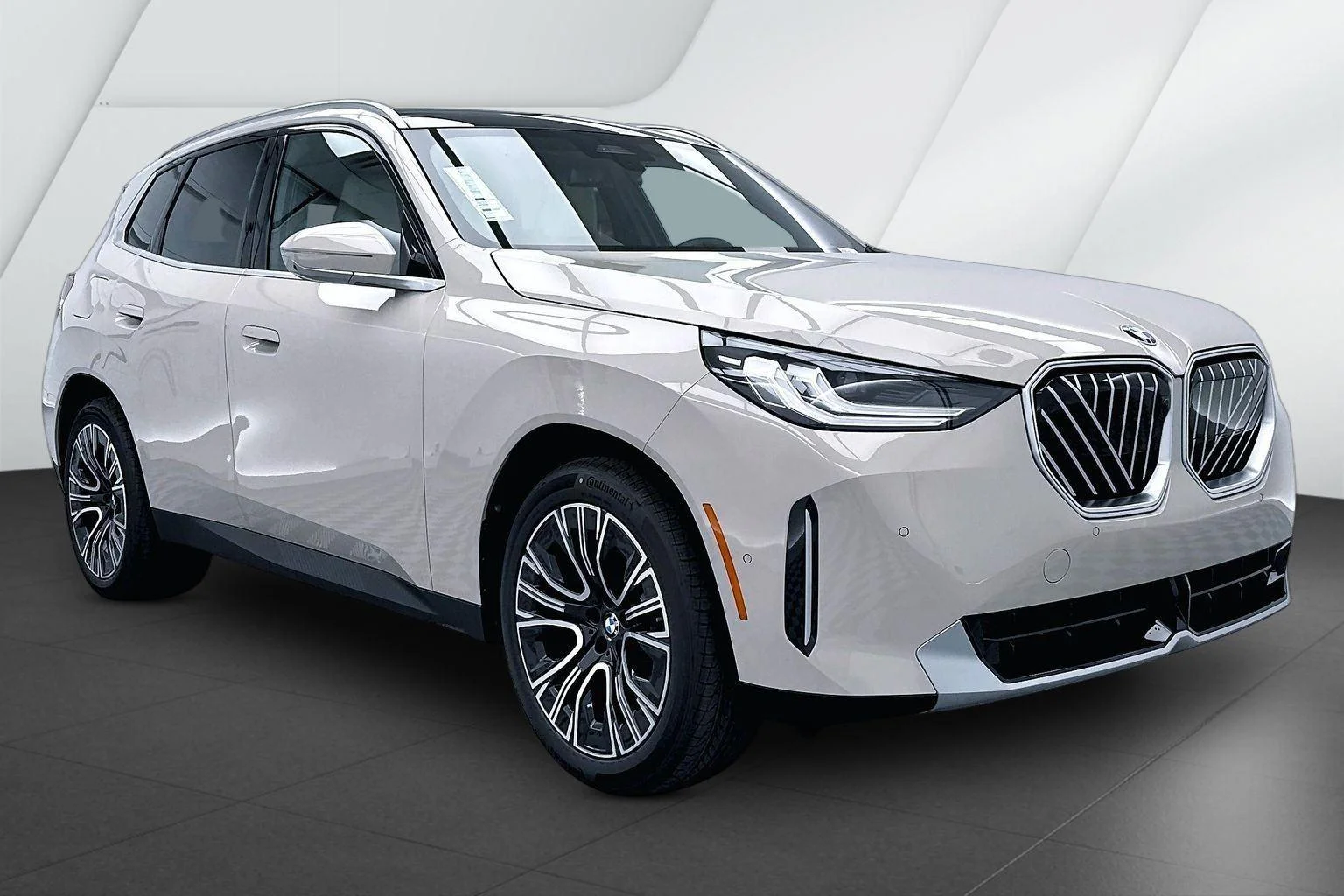 2026 BMW X3 30 XDRIVE's photo