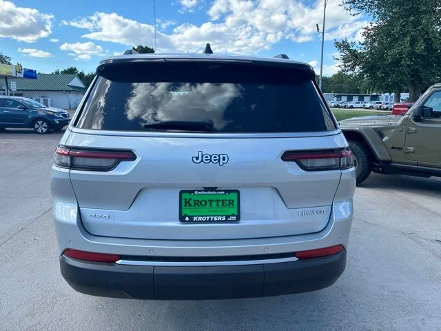 New 2026 Silver Zynith Jeep Limited image 6
