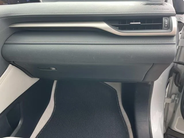 Used 2019 Silver Lexus 350 image 27