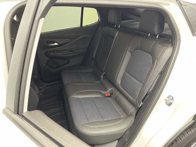 Used 2025 Summit White Buick Preferred image 11