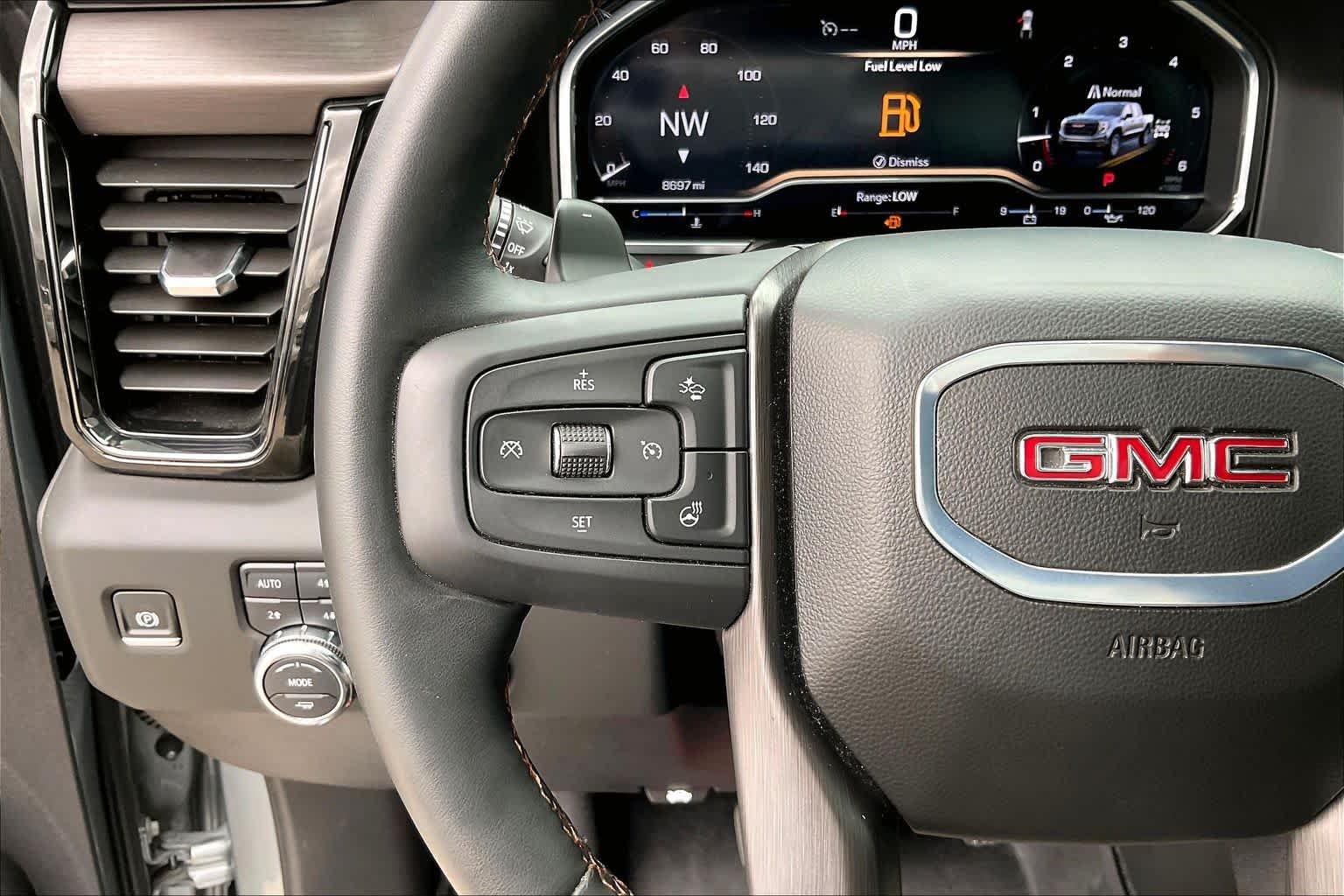 Used 2025 Sterling Metallic GMC AT4 image 23