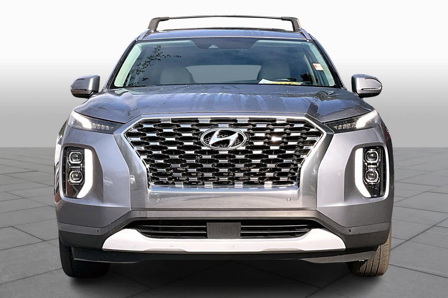 Used 2020 Lagoon Silver Hyundai SEL image 4