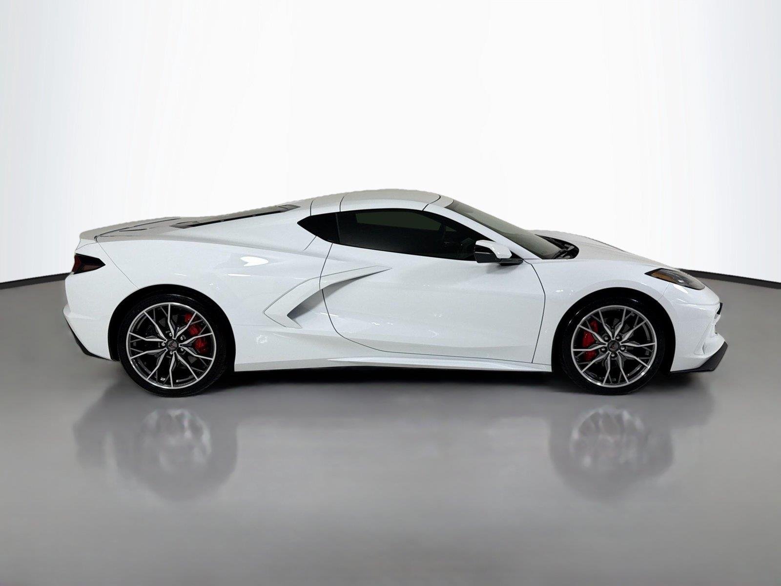 Used 2026 Arctic White Chevrolet 1LT | Performance Exhaust | Paint Matched Accents image 48