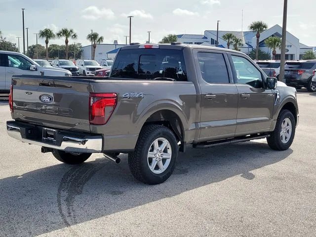 New 2026 Gray Ford XLT image 5