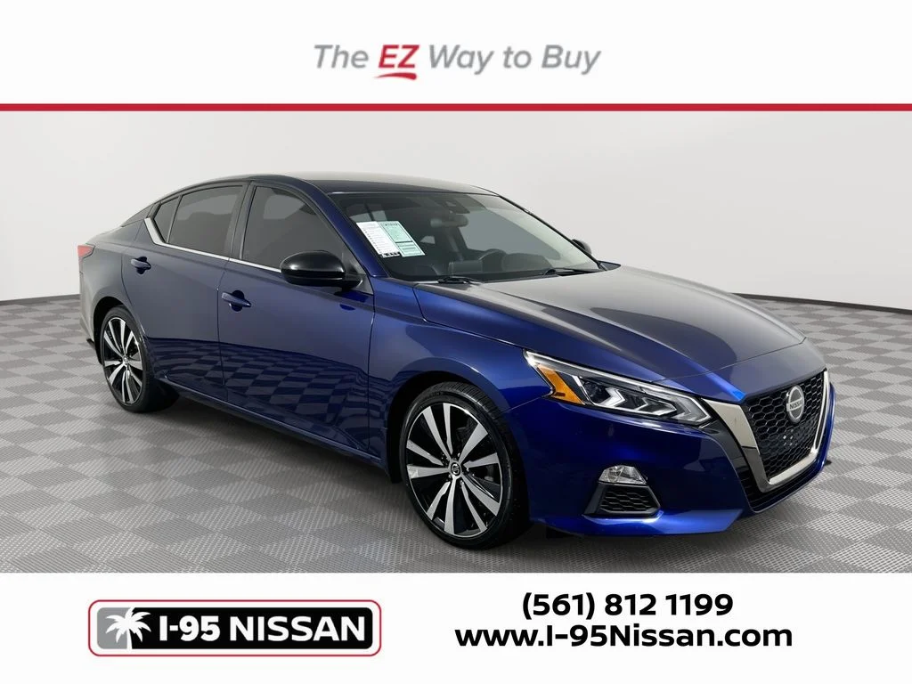 Certified Used 2022 Blue Nissan 2.5 SR image 1