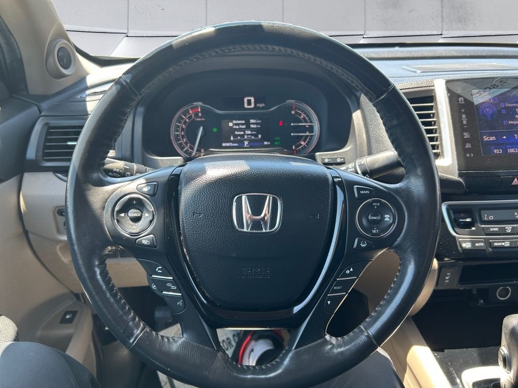 Used 2019 White Honda RTL-E image 9
