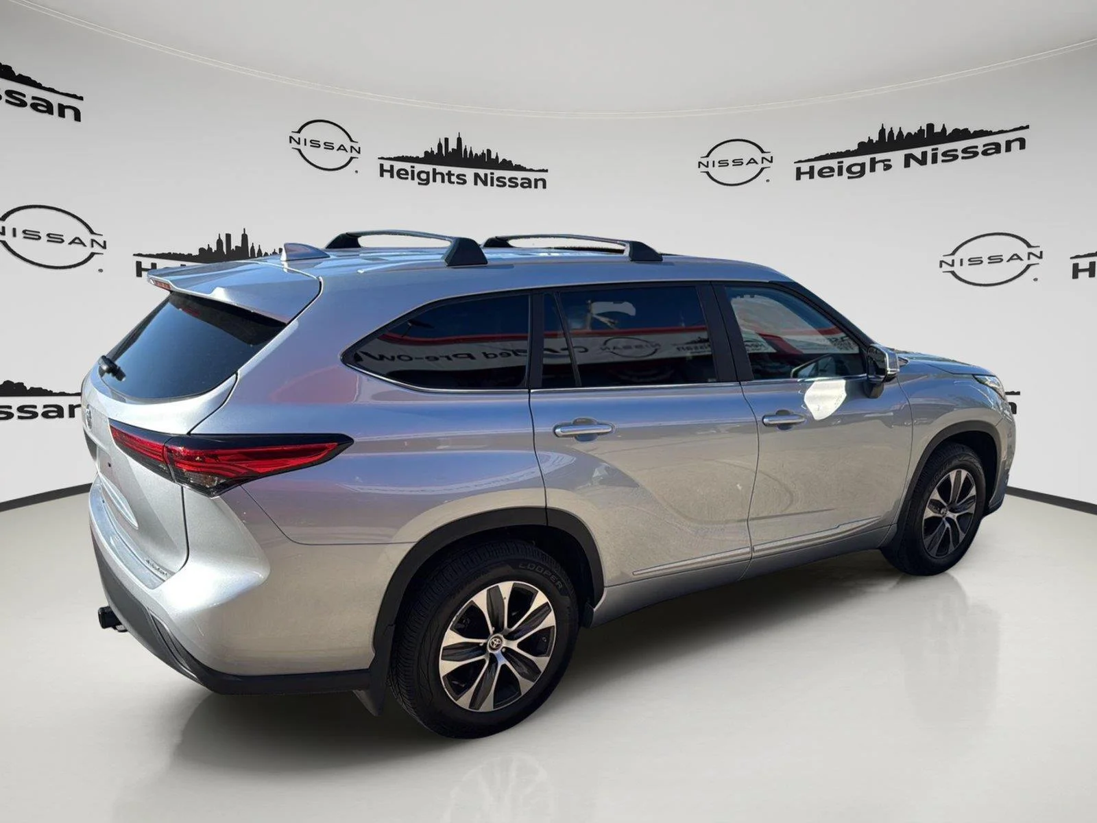 Used 2023 Celestial Silver Metallic Toyota XLE image 7
