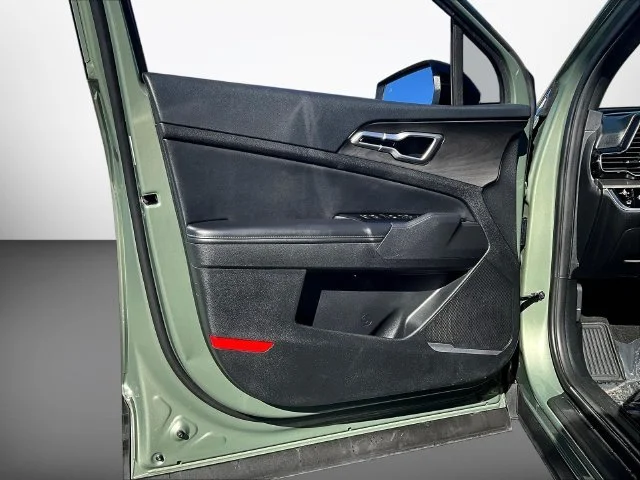 Used 2024 Green Kia X-Line image 22