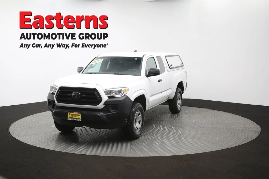 Used 2020 White Toyota SR image 51