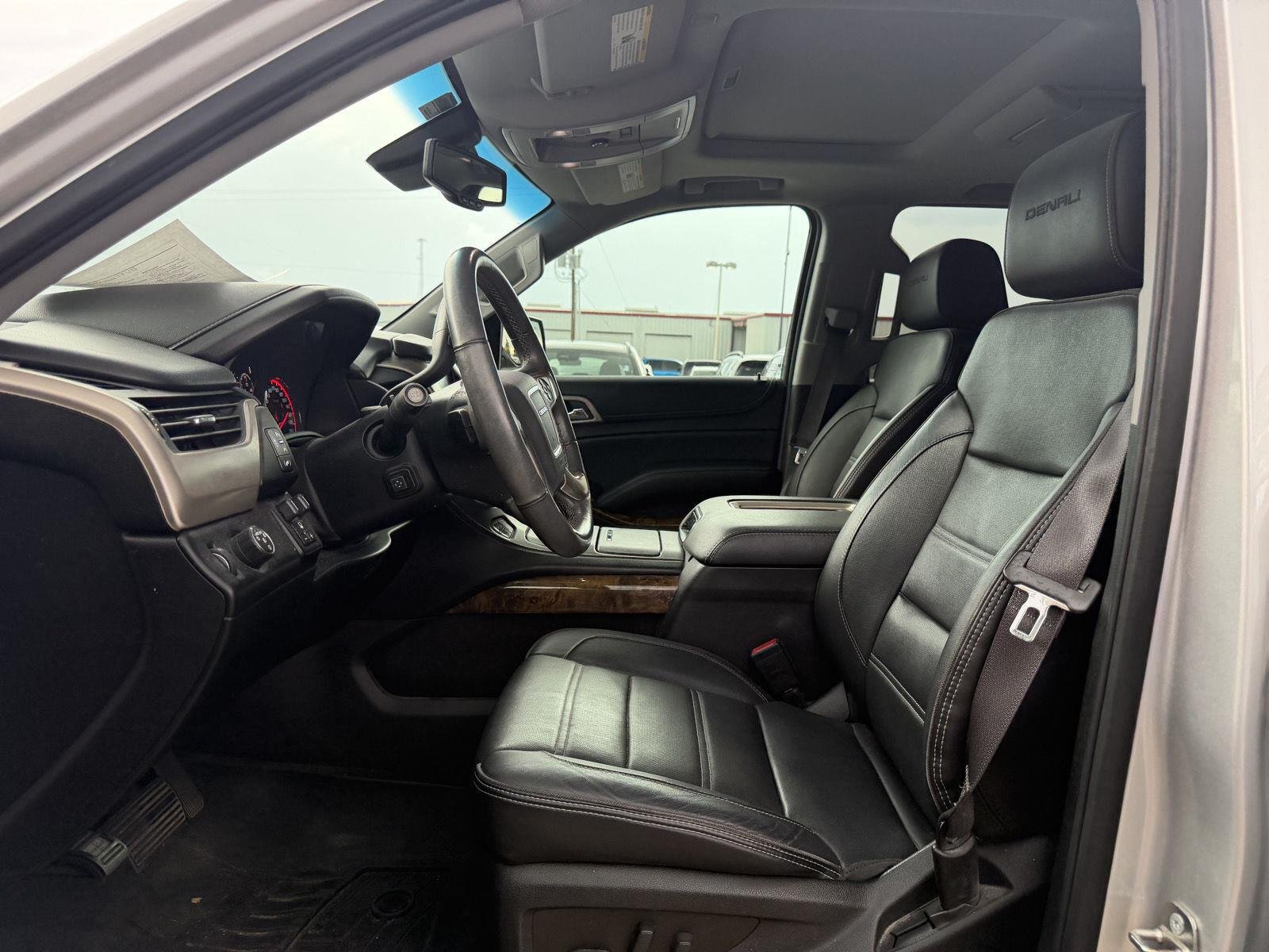 Used 2016 Quicksilver Metallic GMC Denali image 6