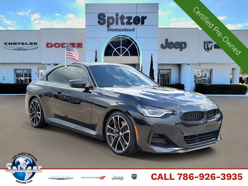 2022 BMW 2 Series 230i Coupe's photo