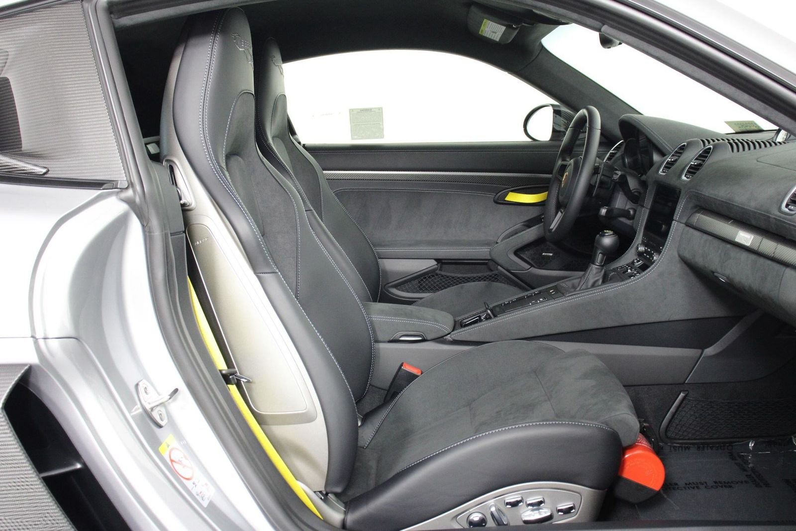 Certified Used 2025 GT Silver Metallic Porsche GT4 RS image 29