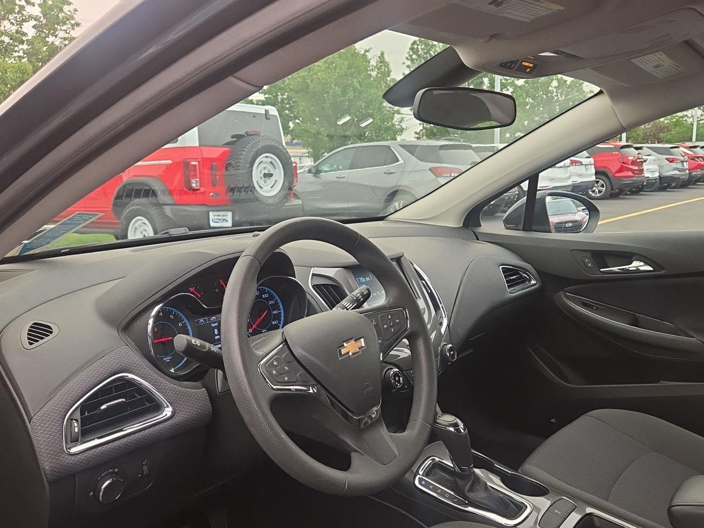 Used 2018 Graphite Metallic Chevrolet LT image 5