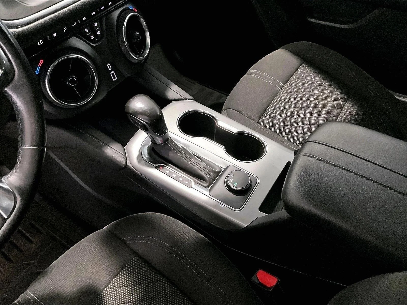 Used 2019 Silver Ice Metallic Chevrolet  image 15