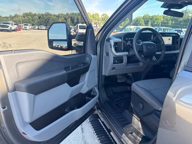 Used 2026 Gray Ford XL image 13