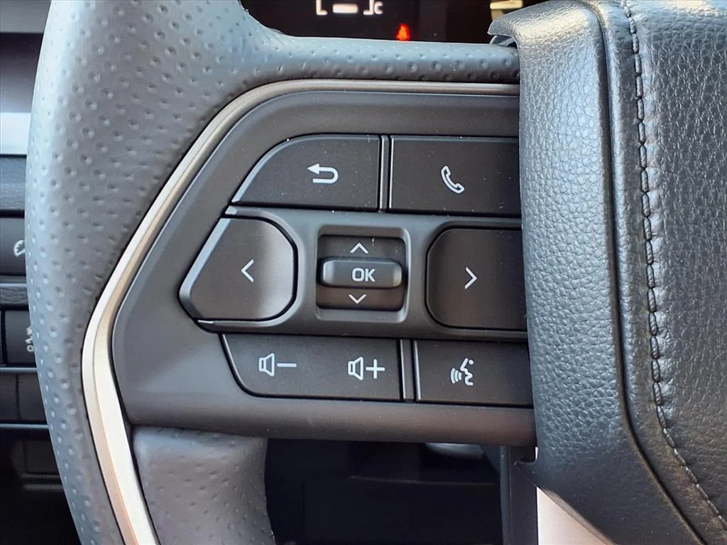 2026 Toyota 4Runner SR5 - Photo 9