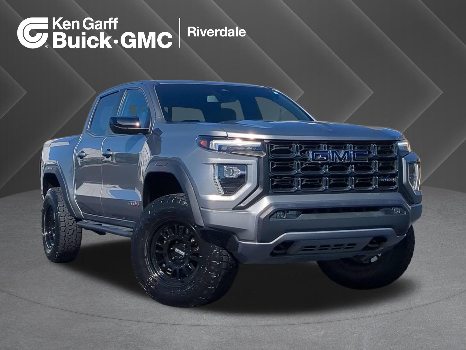 2023 GMC Canyon AT4