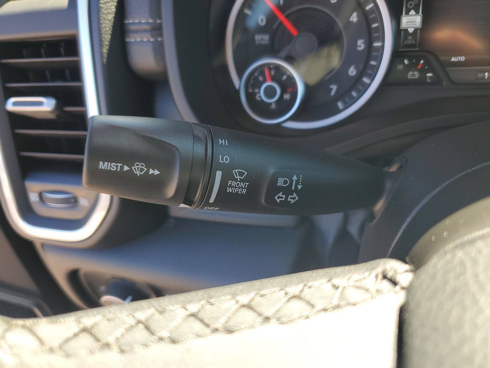 Used 2026 Silver Ram Laramie image 27