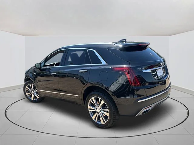 Used 2022 Stellar Black Metallic Cadillac Premium Luxury image 3