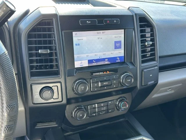 Used 2019 Blue Ford XL image 23