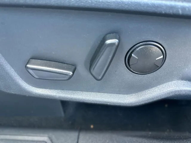 Used 2025 White Ford Outer Banks image 13