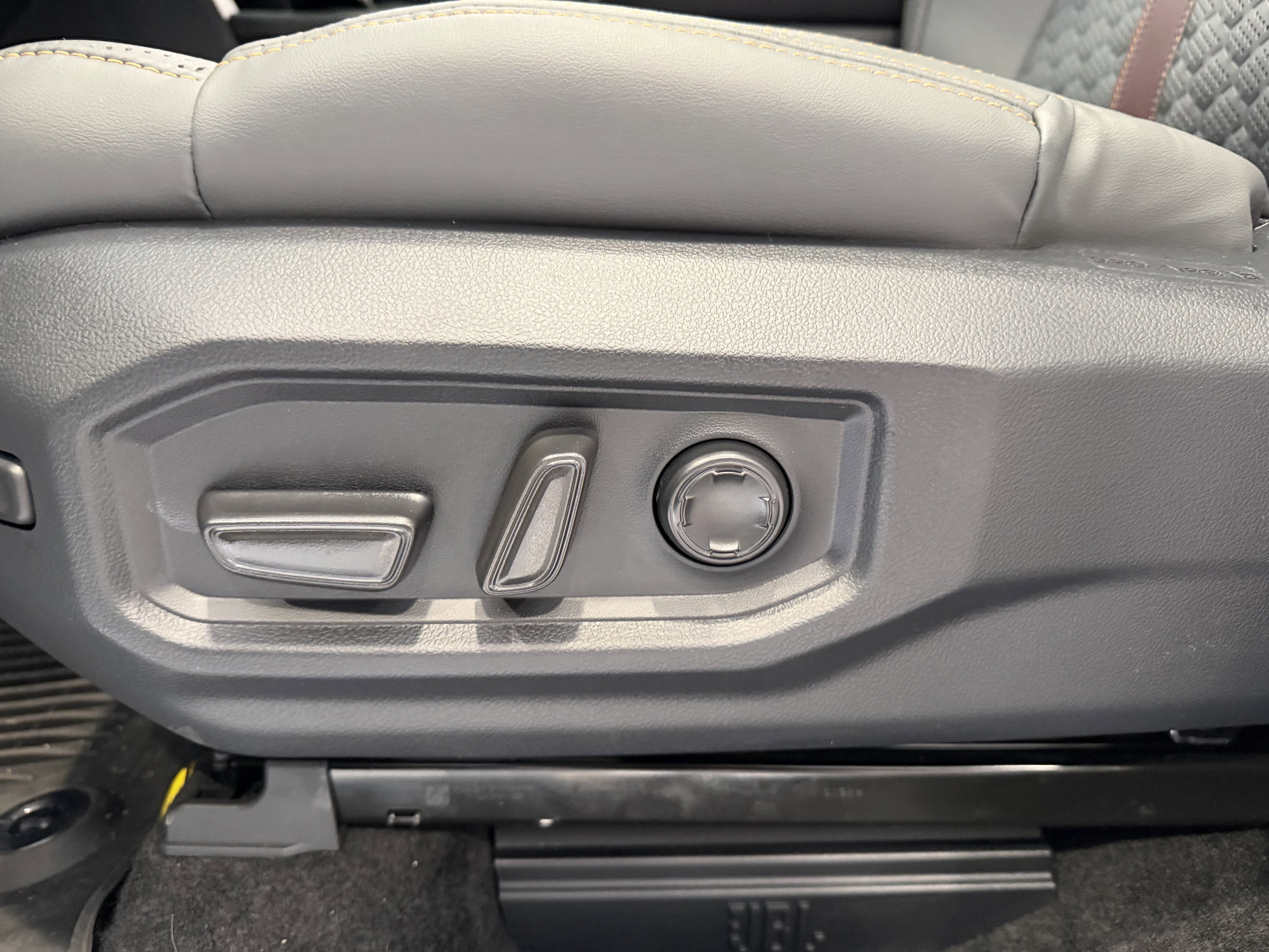 2026 Toyota Tundra Capstone - Photo 33