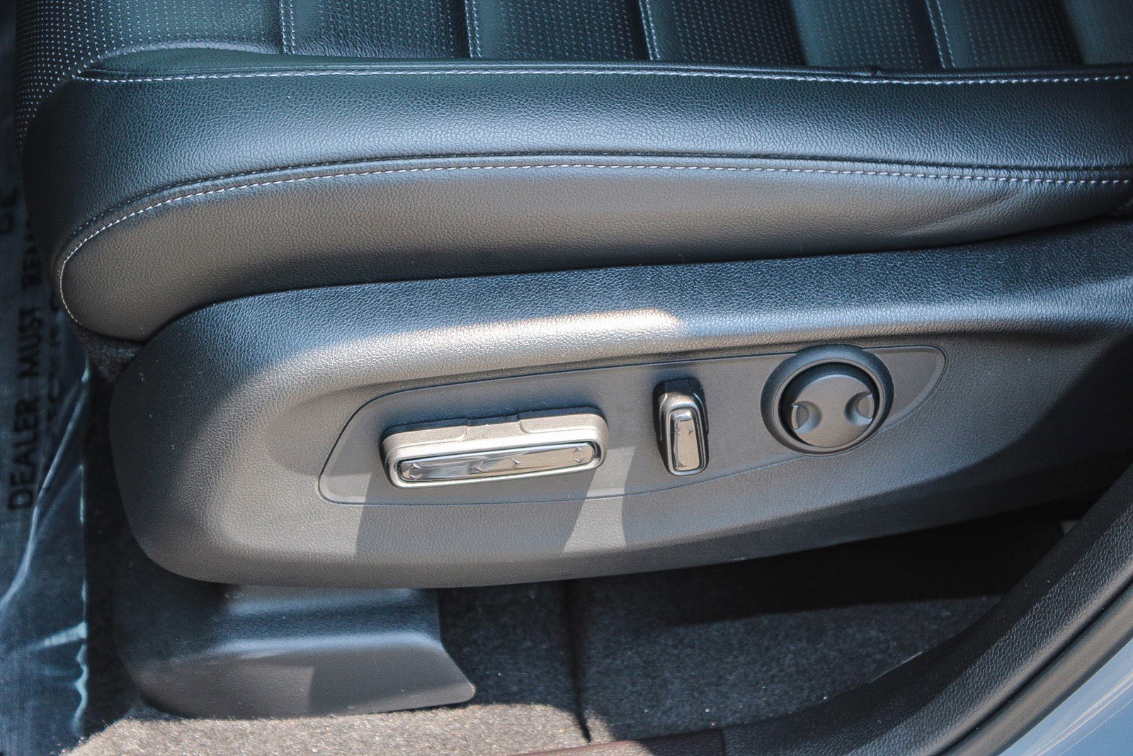 2025 Honda CR-V EX-L - Photo 17