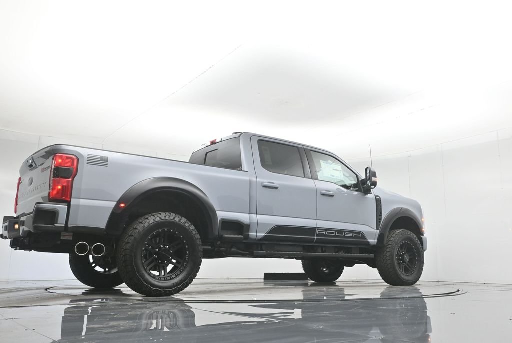 New 2026 Glacier Gray Metallic Tri-Coat Ford Lariat image 52