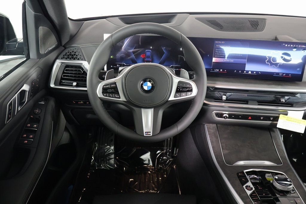 New 2026 Black Sapphire Metallic BMW xDrive40i image 3